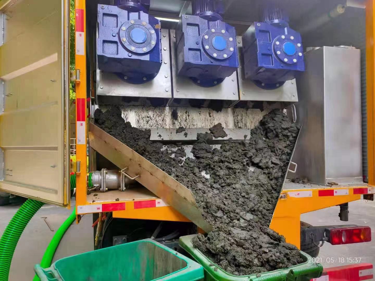 矿区化粪池清掏城市维护站-泥浆净化干湿分离处理